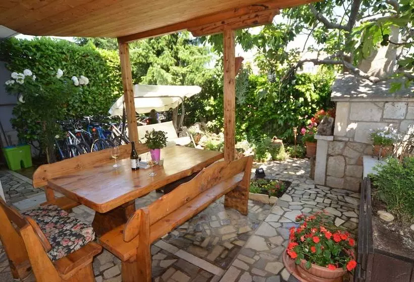 Guesthouse Mila