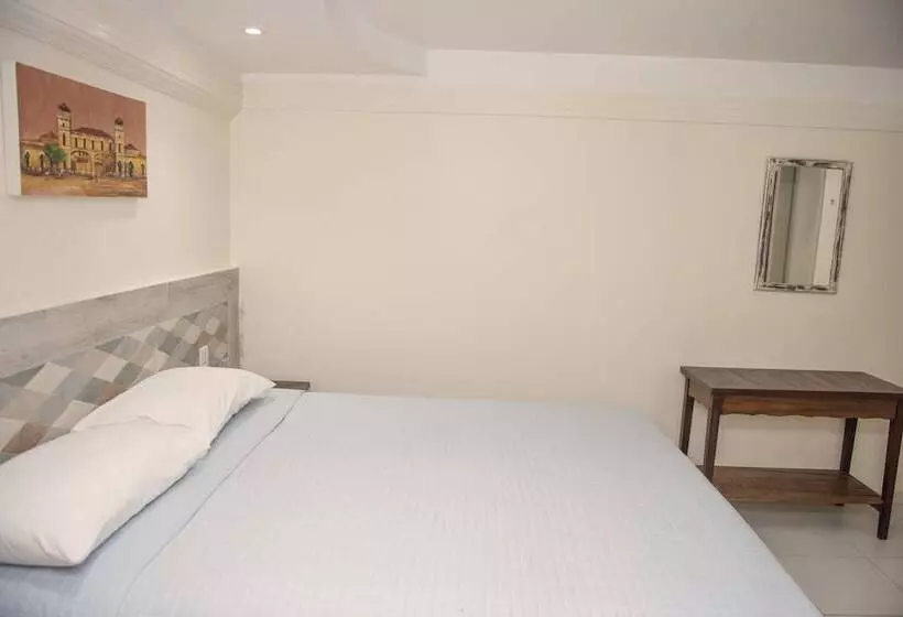 ホテル Pousada Vila Portuguesa