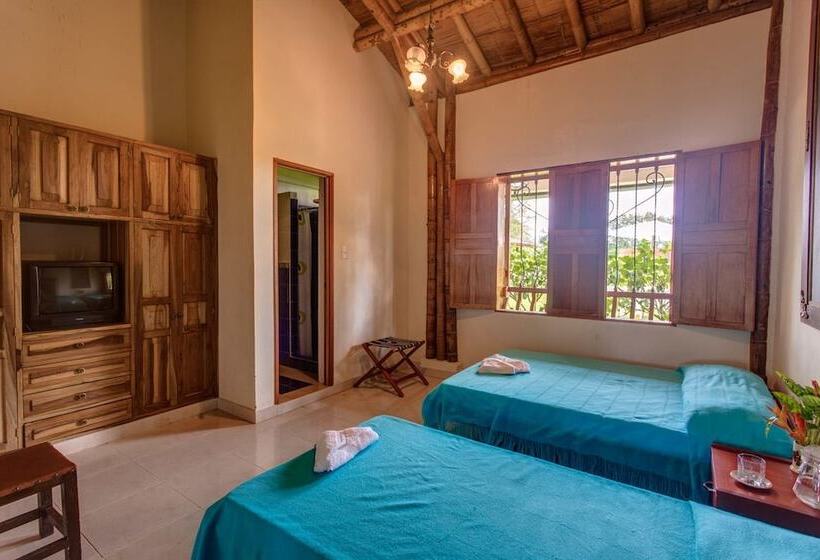 هتل روستایی Finca Agroturistica Alejandria