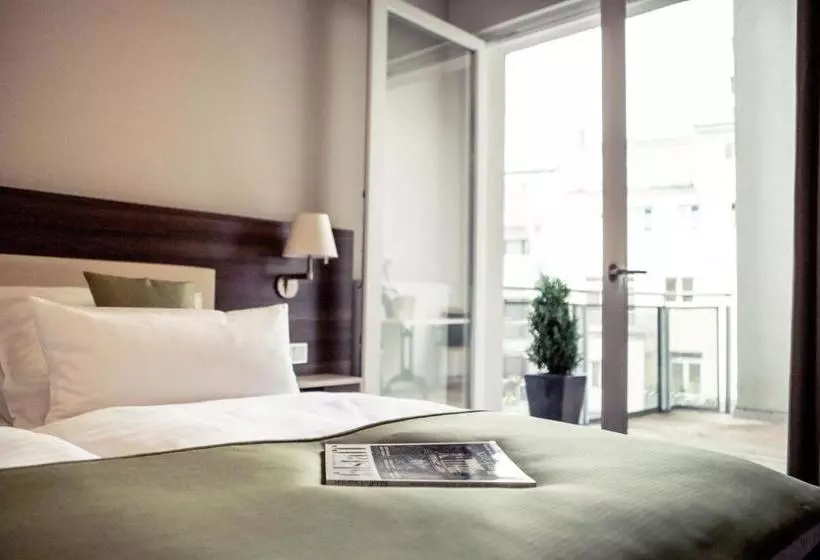 Hotelli Weinhaus Uhle