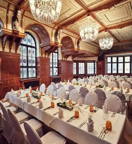 Hotelli Weinhaus Uhle