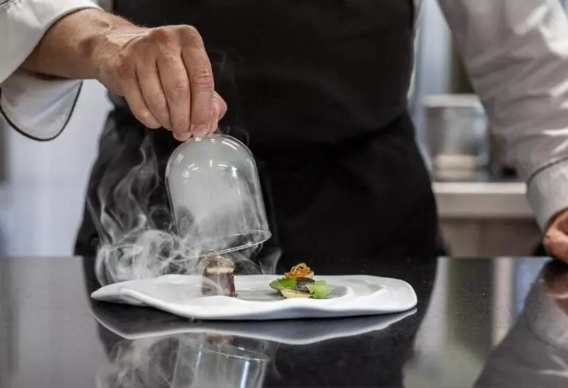 Hotelli Weinhaus Uhle