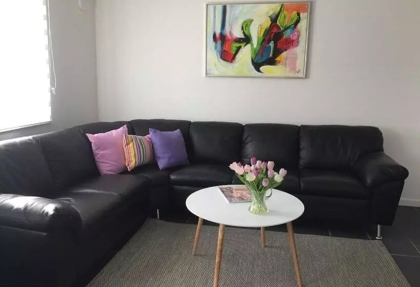 Justsleep Bed And Breakfast