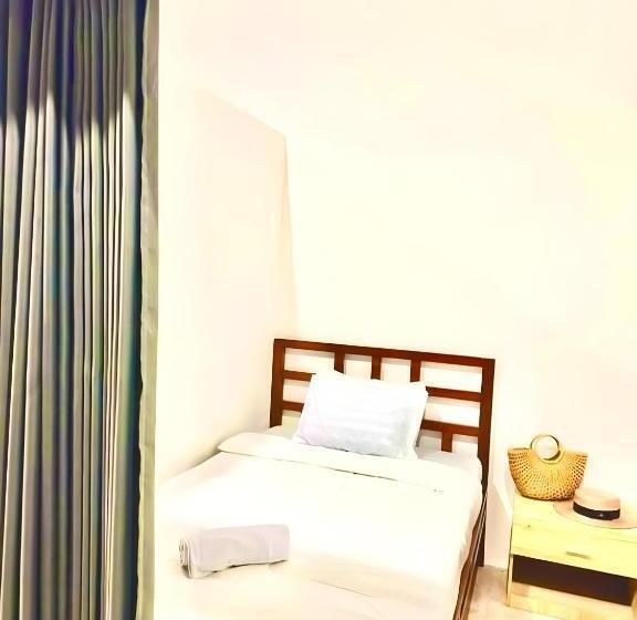 Bed and Breakfast Kuta Garden