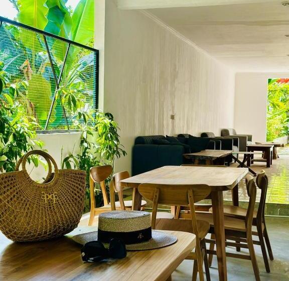 Bed and Breakfast Kuta Garden