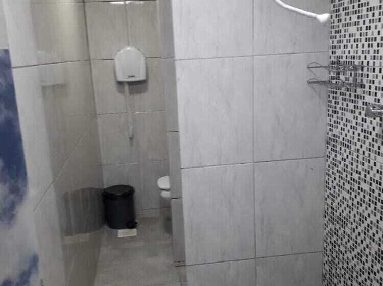 Da Orla Pampulha Hostel