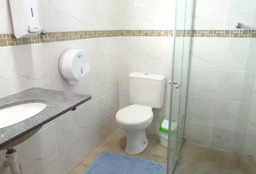Da Orla Pampulha Hostel