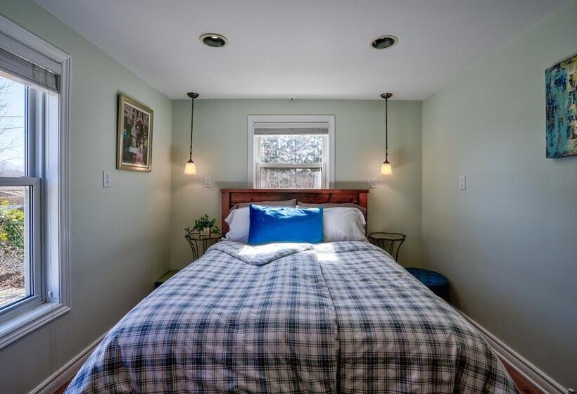 Finlay House Bed And Breakfast Niagara On The Lake