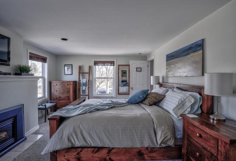 Finlay House Bed And Breakfast Niagara On The Lake