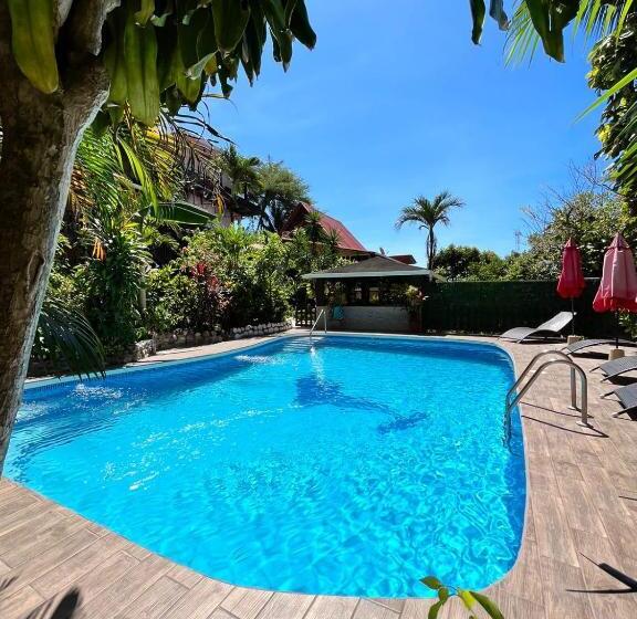 هتل Belvedere Playa Samara Costa Rica