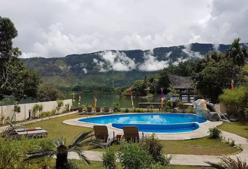 Hotelli Zoe S Paradise Waterfront