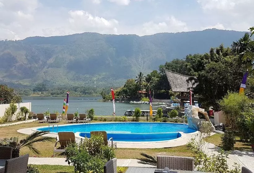 Hotelli Zoe S Paradise Waterfront