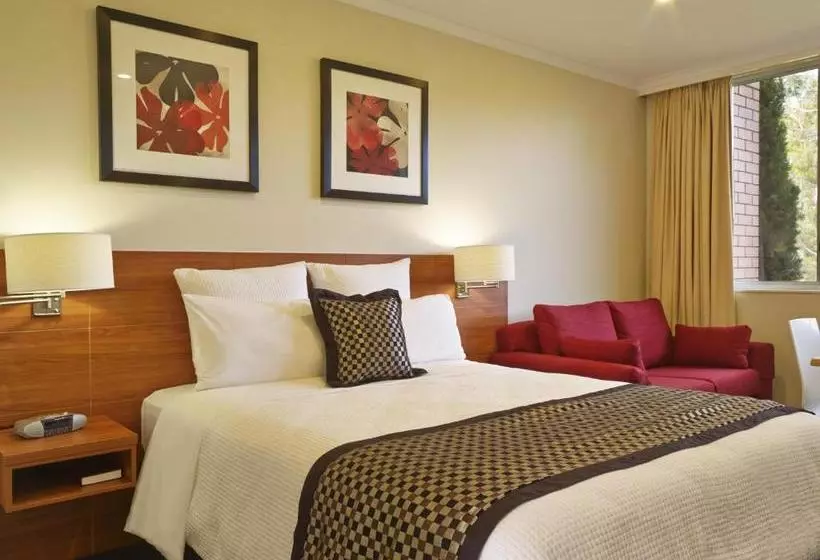 Motelli Parkview Motor Inn And Apartments