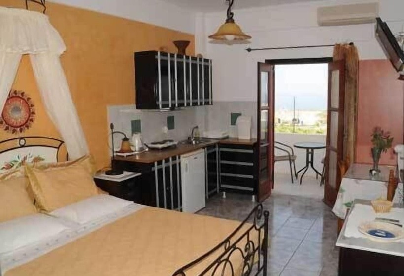 پانسیون Villa Koronios