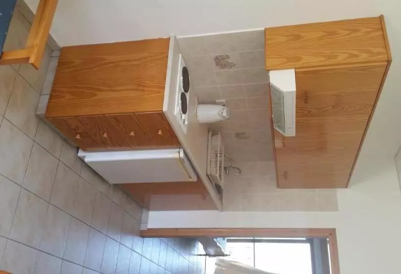 Pissouriana Hotel Apartments