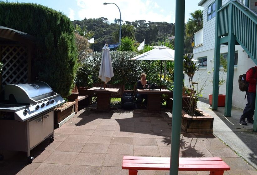 הוסטל Bay Of Islands Lodge