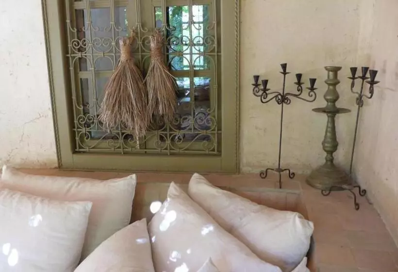 Aamiaismajoitus (B&B) Dar Zahia