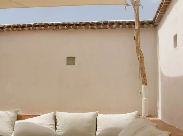 Aamiaismajoitus (B&B) Dar Zahia