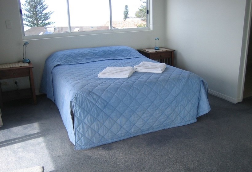 Casablanca Palms On The Beach