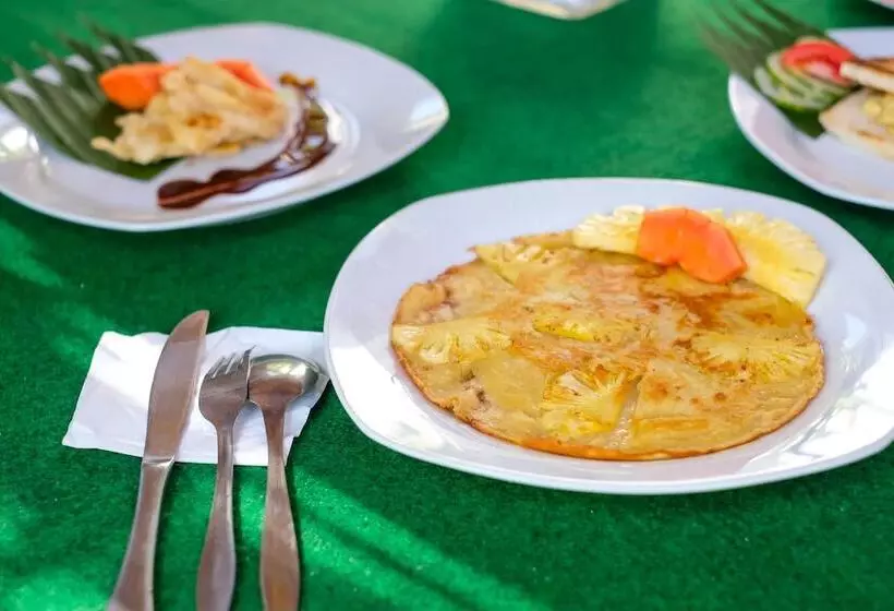 ホテル Bungalow And Restaurant Anda