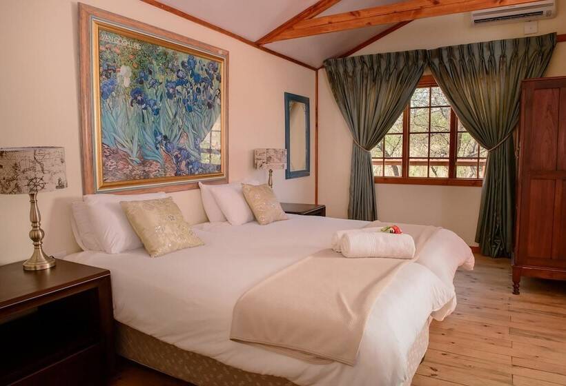 בית מלון כפרי Casambo Exclusive Guest Lodge