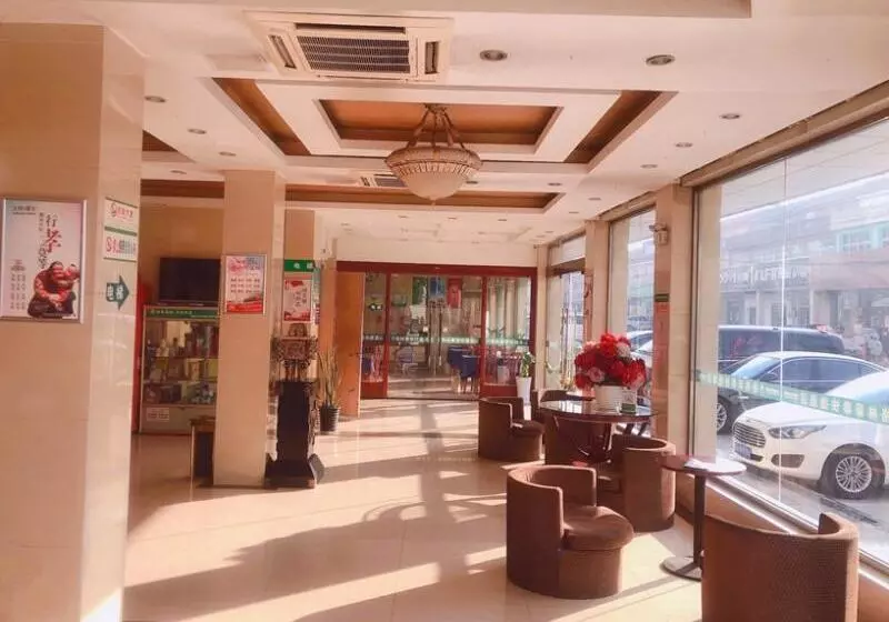 Hotelli Greentree Inn Lianyungang Guanyun Wenzhou Shangmaocheng Express