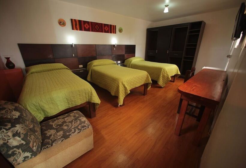 هتل Hospedaje Tinkus