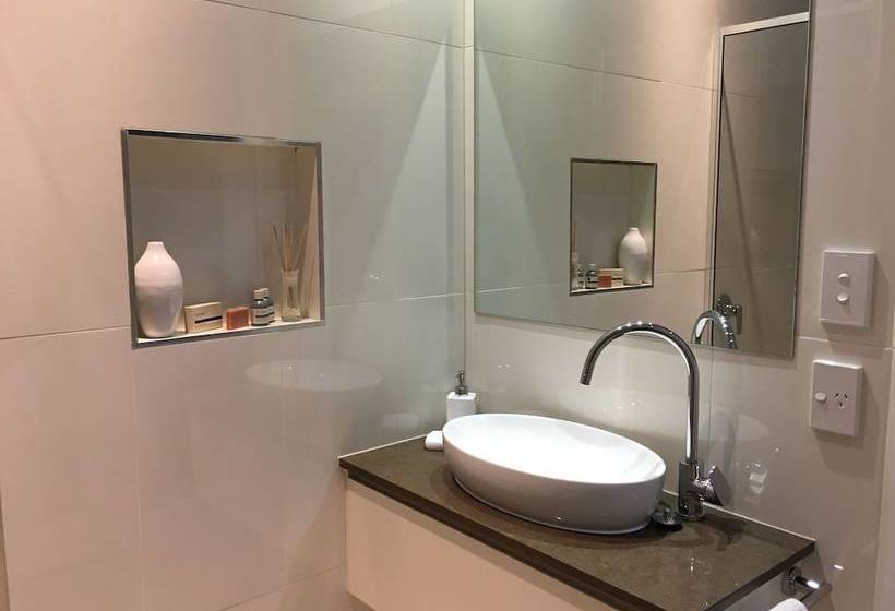 Linger A While Chalet