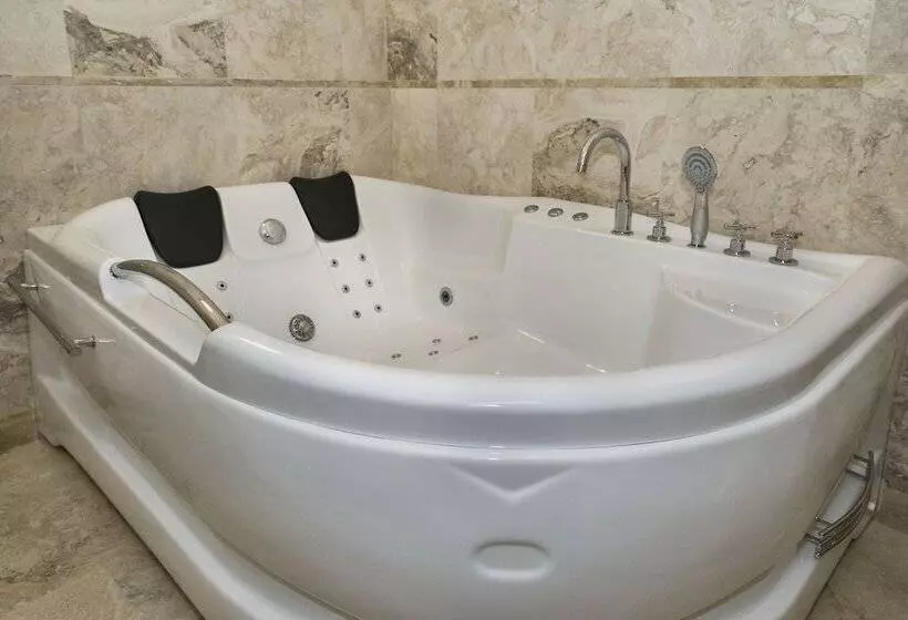 Relais Dei Mercanti B&b And Suites