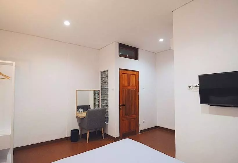 هاستل Kamala House