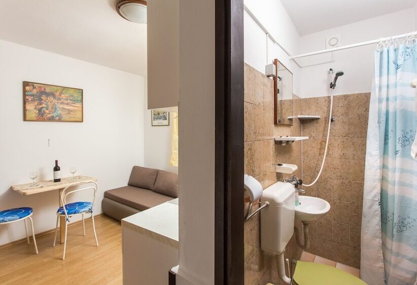 Apartments Villa Ana Dingac