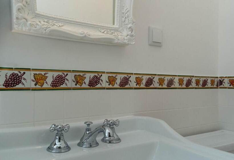 تختخواب و صبحانه Casa Do Vinho Sintra Guest House