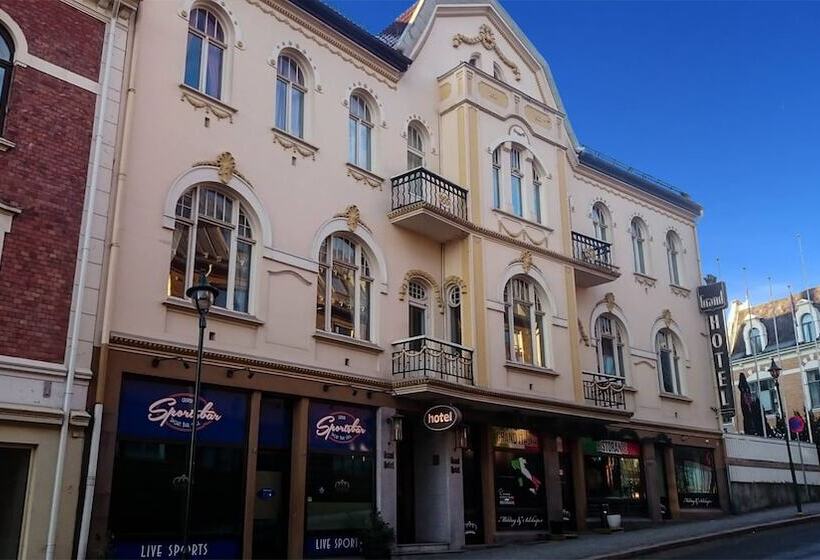 Grand Hotel Hønefoss