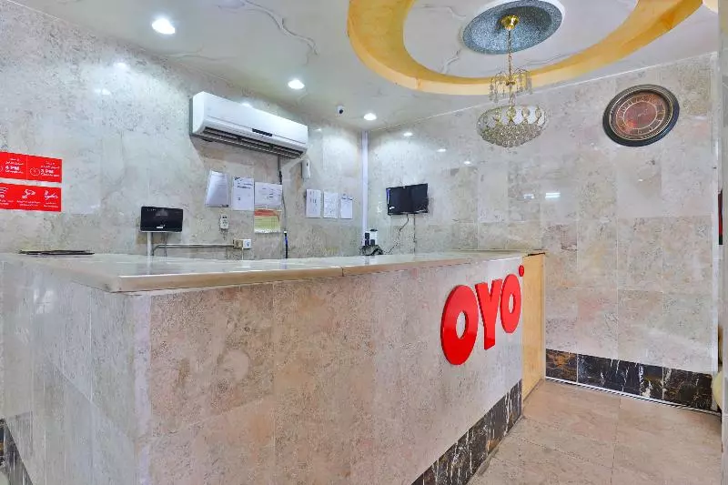 هتل Al Wethenani Apartment By Oyo Rooms