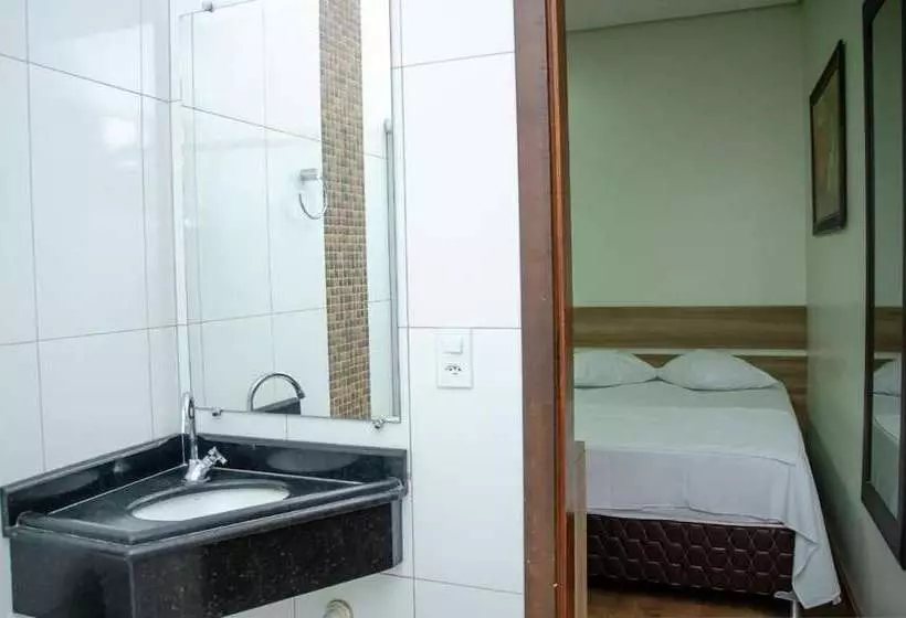 Hotelli E Espetaria Della Vita