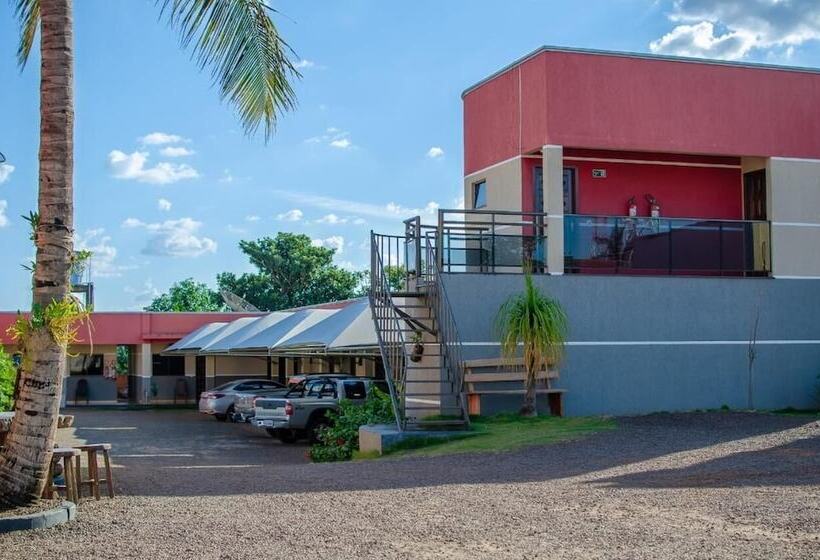 فندق E Espetaria Della Vita