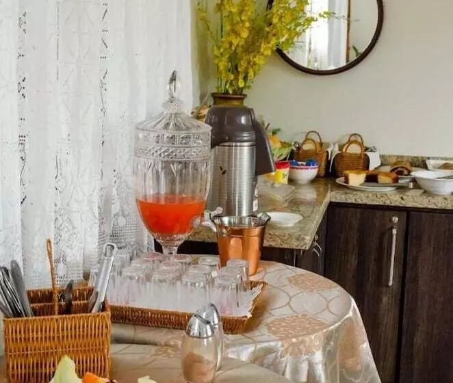 Hotelli E Espetaria Della Vita