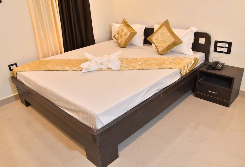 בית מלון כפרי Galaxy 16