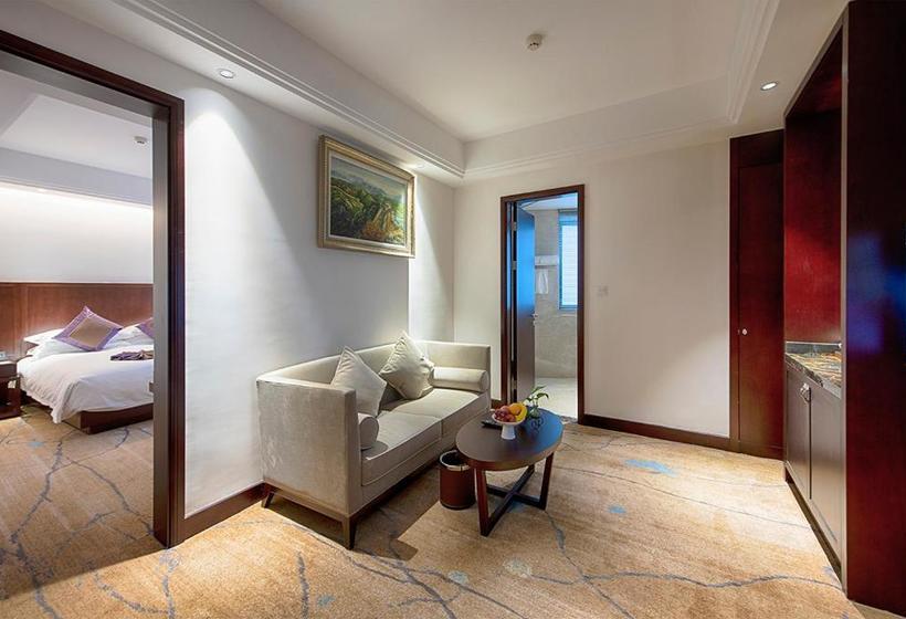 Отель Huading International