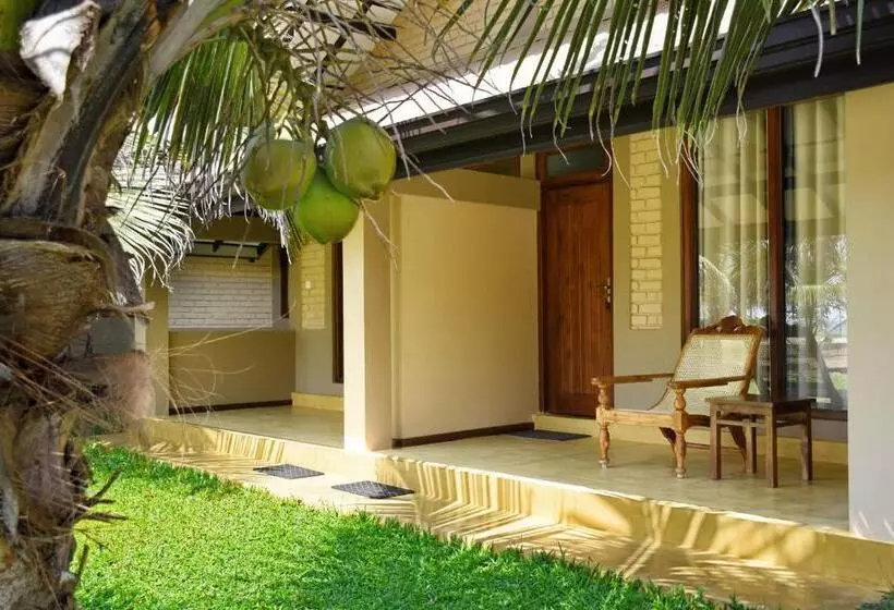 Hotelli Melheim Beach Kalpitiya