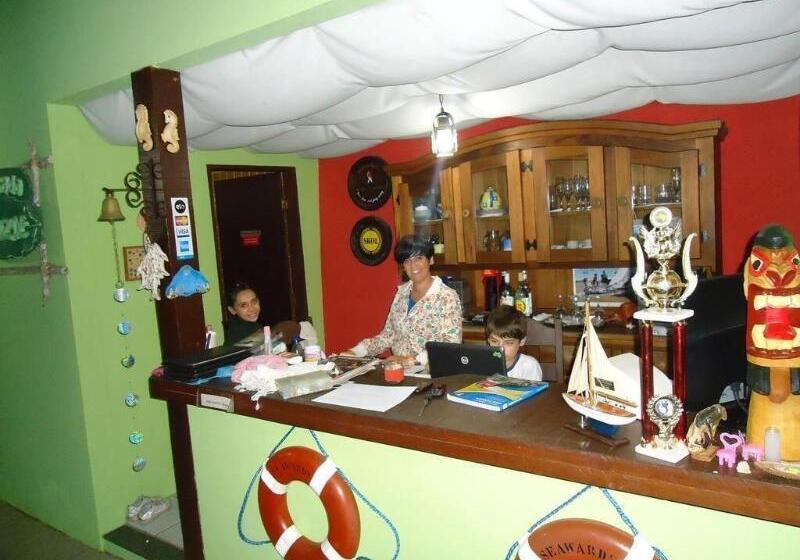 Hotel Pousada Cruzoé