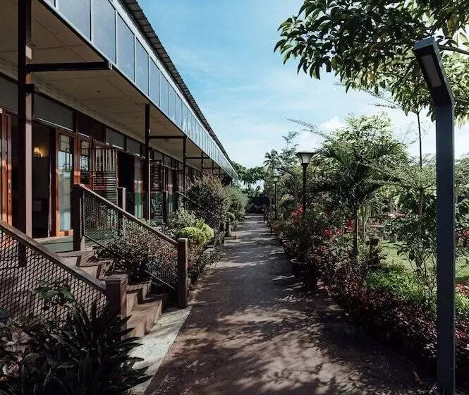 モーテル Chan Living