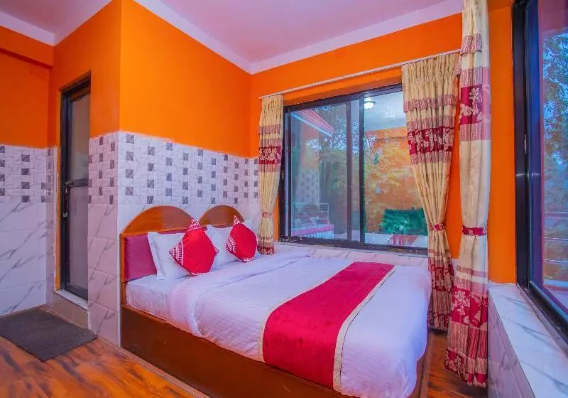 Spot On 430 Hotel Heaven Hill