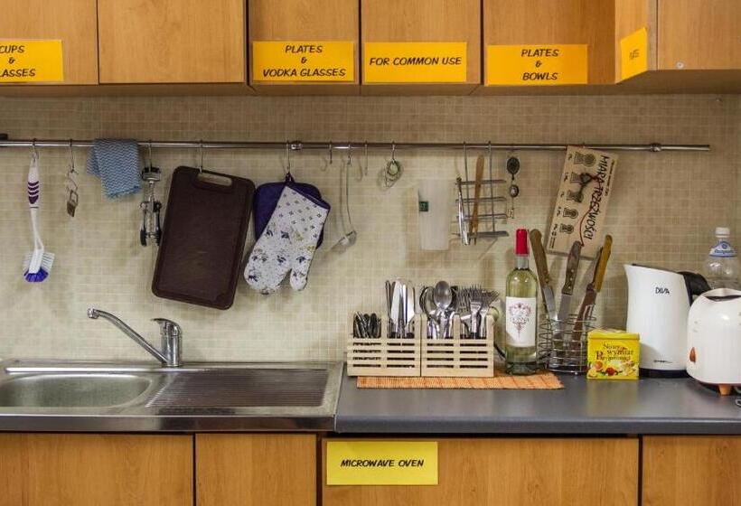 3 Bros' Hostel Cieszyn