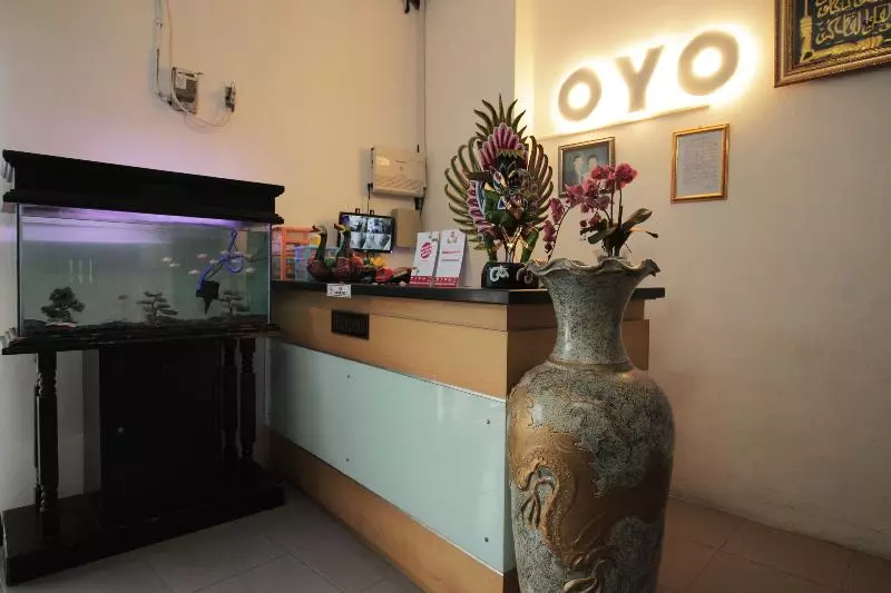 ホテル Guest House Omah Anakku Syariah By Oyo Rooms