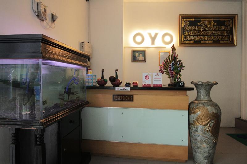 Otel Guest House Omah Anakku Syariah By Oyo Rooms