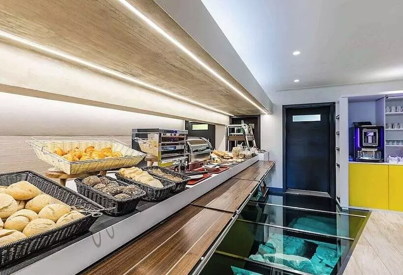 Hotelli Ibis Styles Chaves