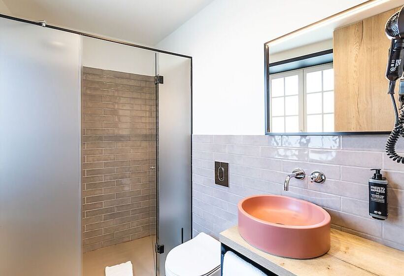 هتل Ibis Styles Chaves