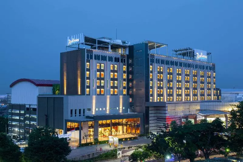 ホテル Radisson Lampung Kedaton