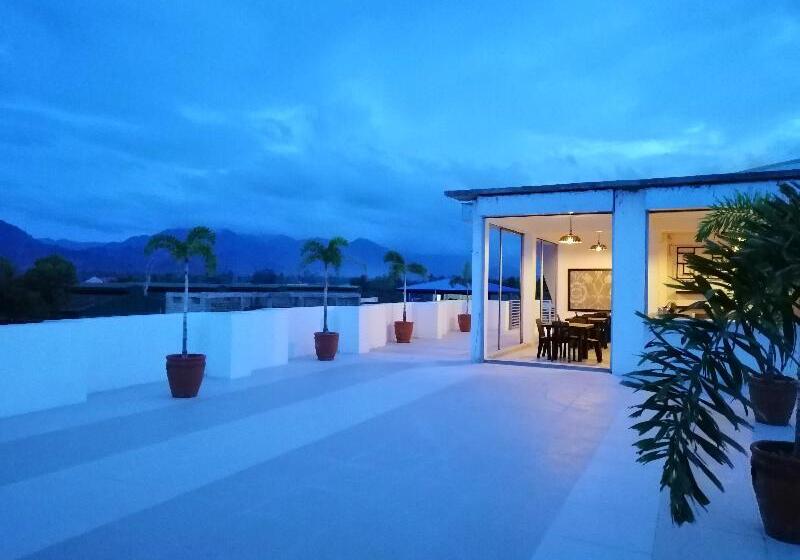 בית מלון כפרי Rupert A Baler